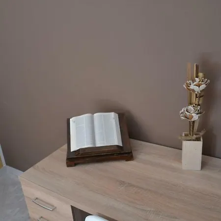 Fiera Apartment *